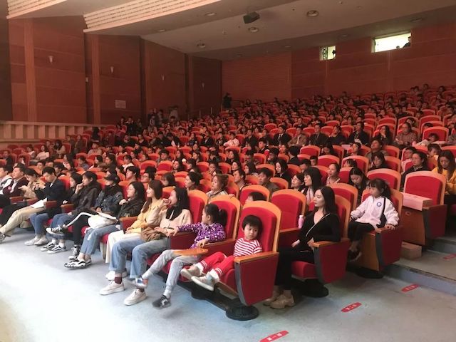 精彩回顾 | 2019AG旗舰厅亚洲音乐奖学金·南昌大学颁奖仪式--暨AG旗舰厅艺术家皮特·多那赫钢琴音乐会及大师班圆满落幕！